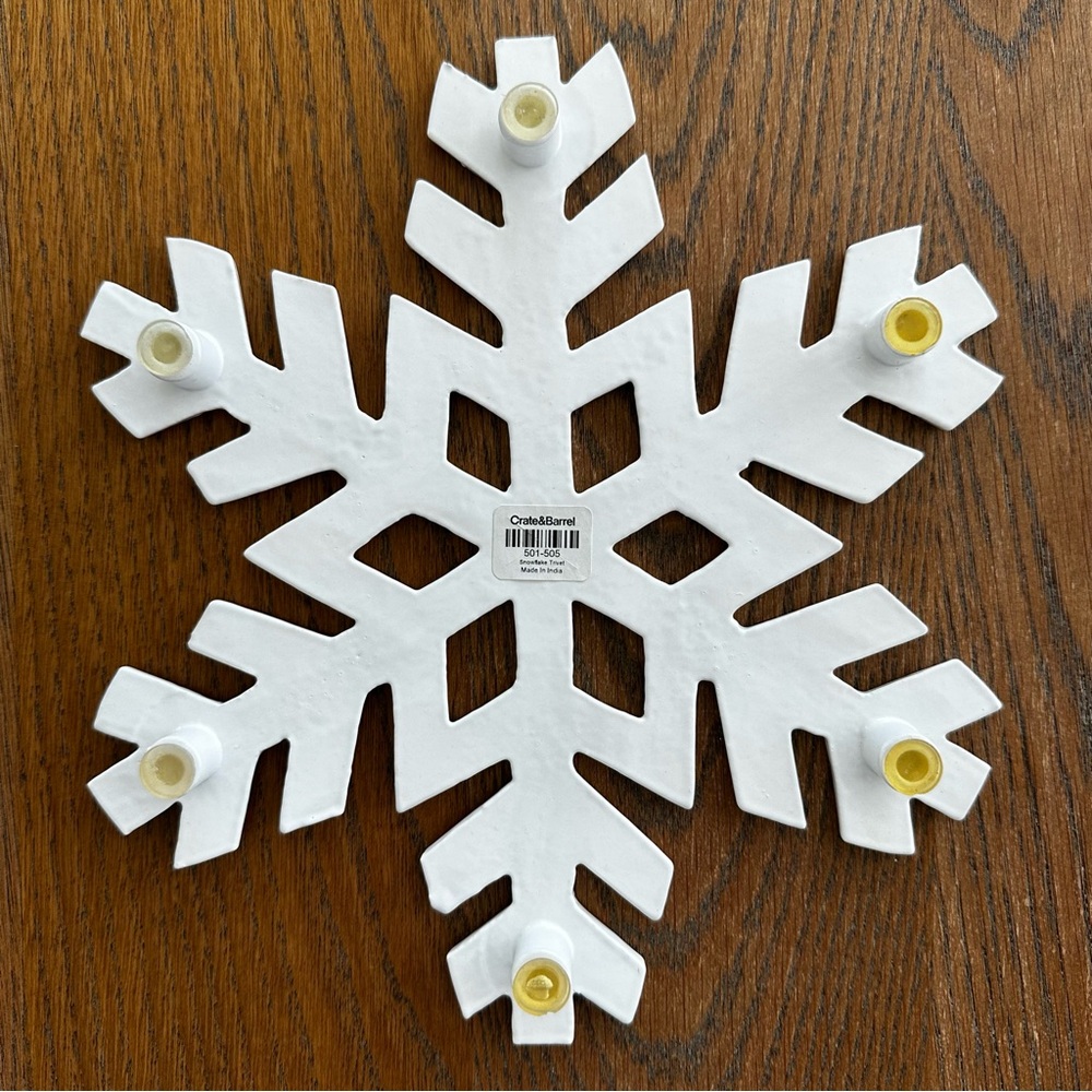 Crate&Barrel White Snowflake Trivet Christmas Holiday Winter Festive Decor - Picture 3 of 6
